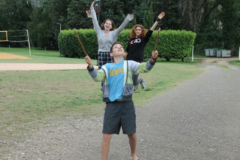 Village Camps International Summer Camp Ard&egrave;che, France 2019-07-26 https://www.villagecamps.com/journals_admin/images/928-41-20-07-2014 (800x533) (115).jpg